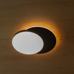 Nowoczesna lampa LED na taras z zadaszeniem