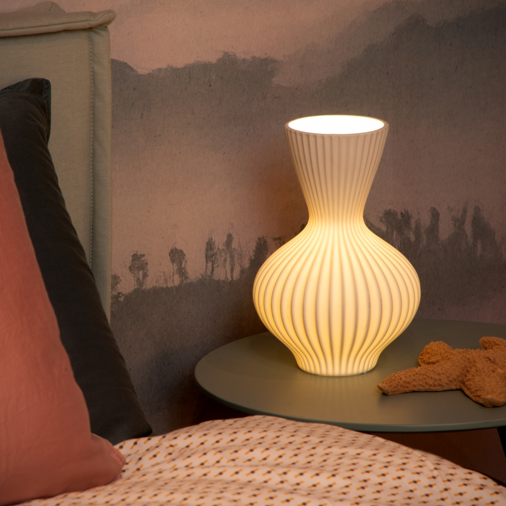 momoro-lampa-ceramiczna-ryflowany-wazon-aranzacja-lamperiaconcept momoro lampa ceramiczna ryflowany wazon aranzacja lamperiaconcept