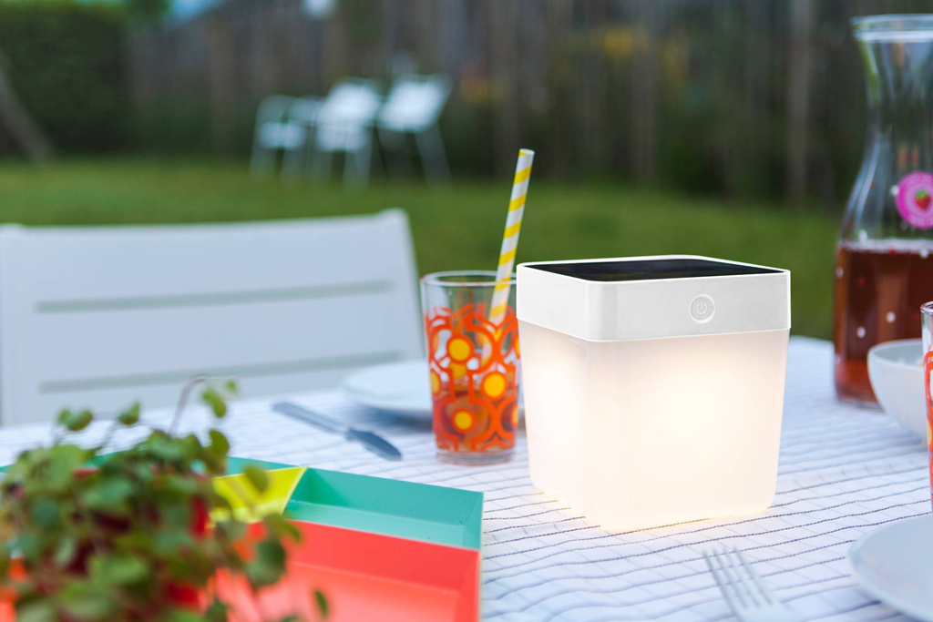 table-cube-solarna-lampka-kostka-lamperiaconcept table cube solarna lampka kostka lamperiaconcept