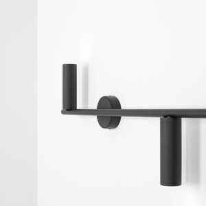 2 trevo black wall 3 male