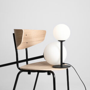 5 pinne table black male