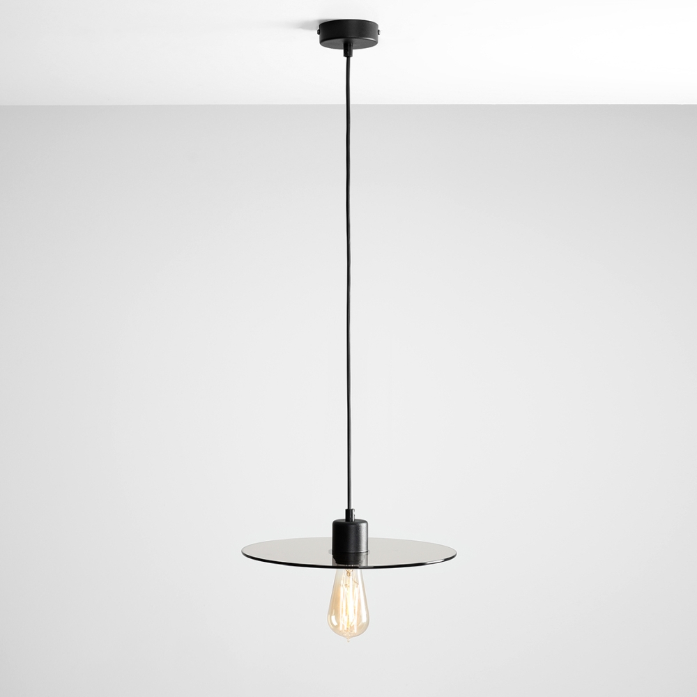 dysk-L-minimalistyczna-lampa1-lamperiaconept dysk L minimalistyczna lampa1 lamperiaconept