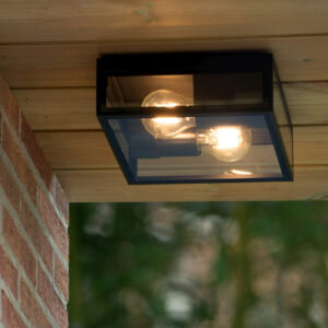 Lama kinkietowa na taras 2 in 1. Oświetlenie na taras z zadaszeniem