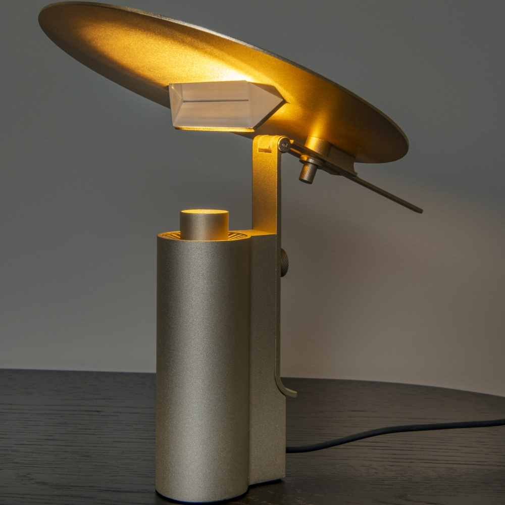 fits-nowoczesna-lampa-stolowa-led-detale-lamperiaconcept fits nowoczesna lampa stolowa led detale lamperiaconcept