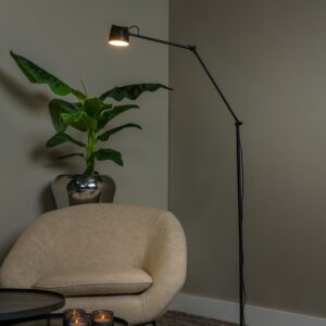 milne czarna lampa stojaca regulowana aranzacja lamperiaconcept