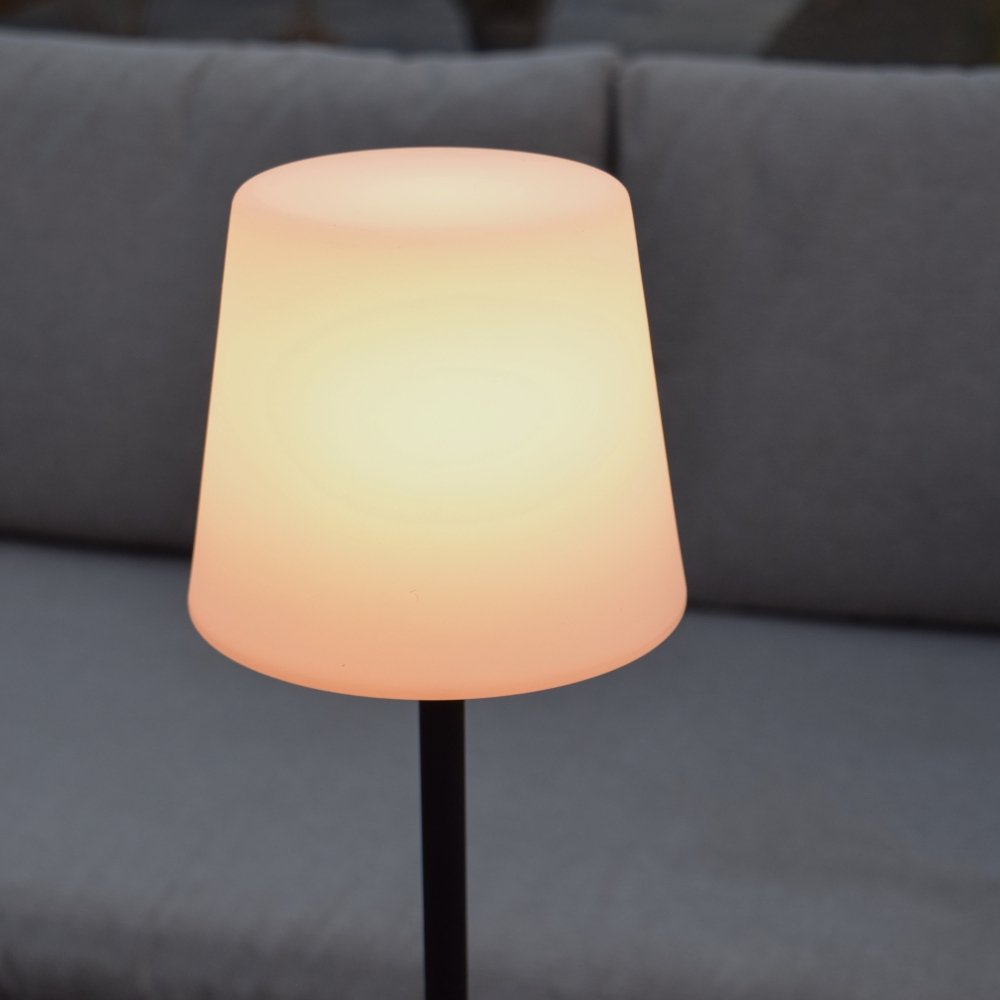 tyon-bk-lampa-przenosna-led-detale-lamperiaconcept tyon bk lampa przenosna led detale lamperiaconcept