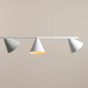 form 4 biala lampa nad stol detale 1 lamperiaconcept