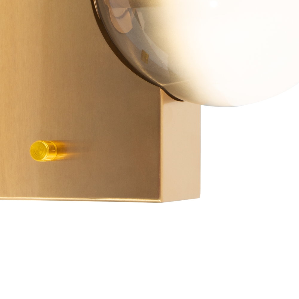 nua-wall-czarno-zlota-lampa-ombre-detale-lamperiaconcept nua wall czarno zlota lampa ombre detale lamperiaconcept