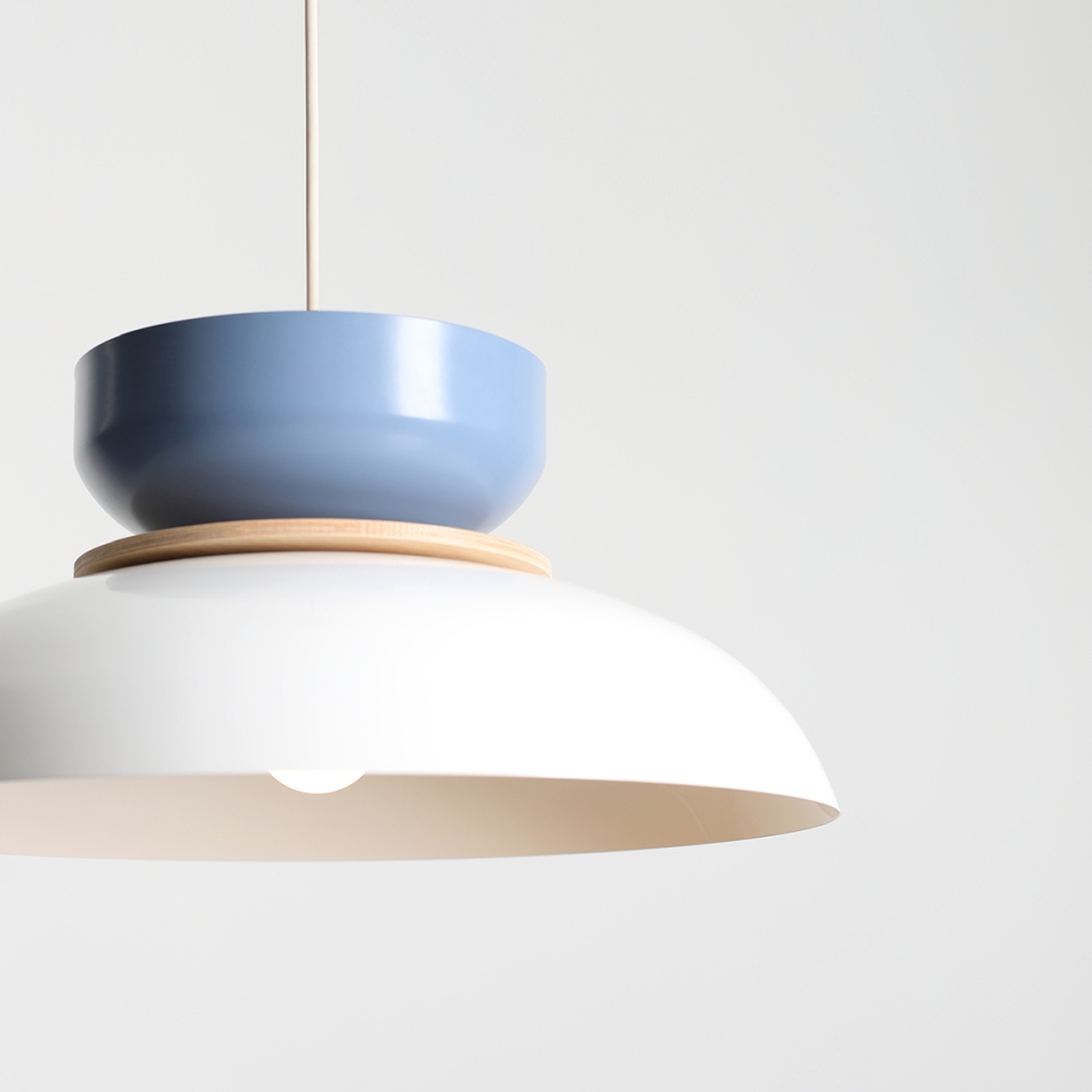 aldo-dusty-blue-white-nowoczesna-lampa-z-metalowym-kloszem-detale-lamperiaconcept aldo dusty blue white nowoczesna lampa z metalowym kloszem detale lamperiaconcept