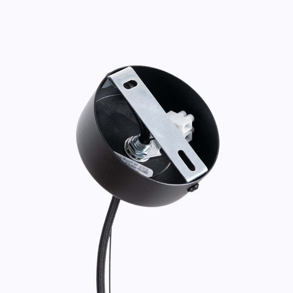 gabbia-czarna-lampa-druciana-z-drewnem-podsufitka-1-lamperiaconcept gabbia czarna lampa druciana z drewnem podsufitka 1 lamperiaconcept