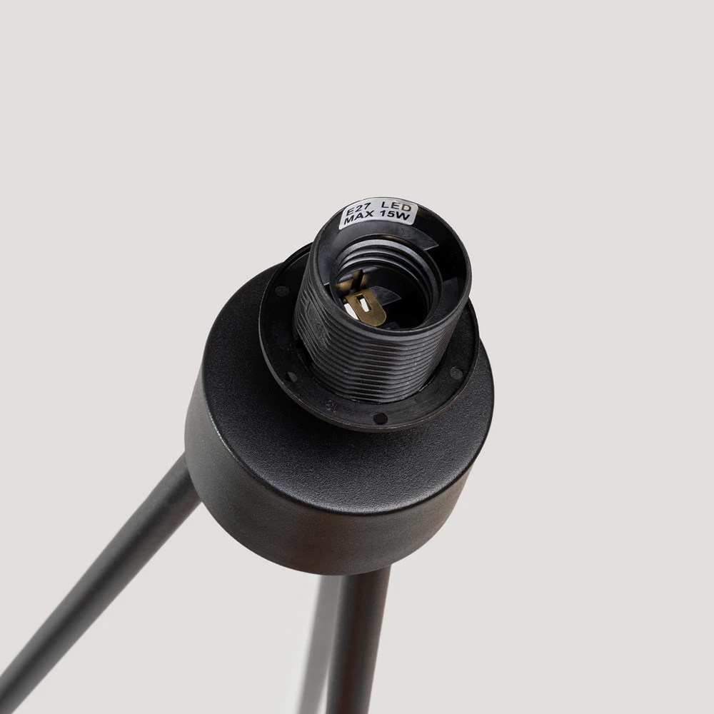 mula-45-lampa-z-filcu-stojaca-detale-lamperiaconcept mula 45 lampa z filcu stojaca detale lamperiaconcept