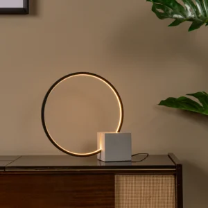 cyrkelis stolowa lampa w ksztalcie kola aranzacja lamperiaconcept