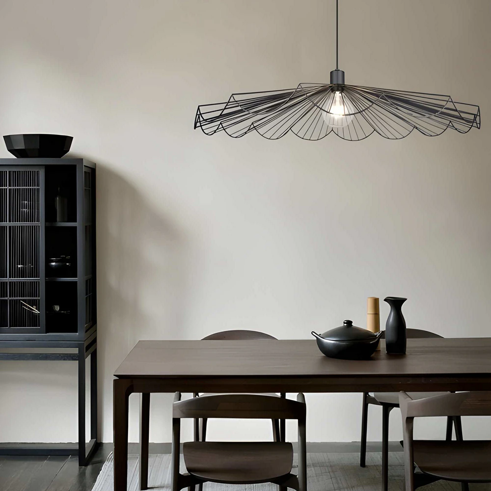 margarita-80-czarna-lampa-azurowa-metalowa-wiszaca-wizka-lamperiaconcept margarita 80 czarna lampa azurowa metalowa wiszaca wizka lamperiaconcept
