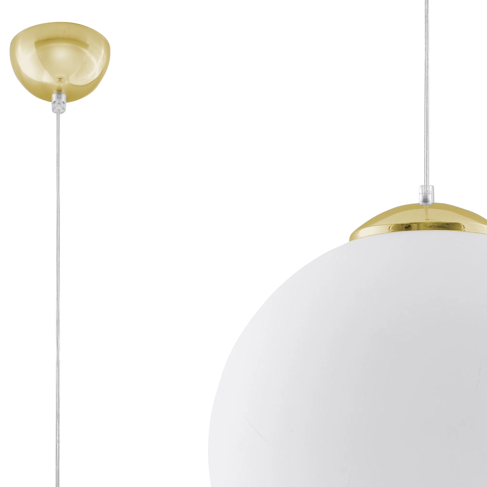 ugo-lampa-wiszaca-biala-kula-ze-zlotym-detale-lamperiaconcept ugo lampa wiszaca biala kula ze zlotym detale lamperiaconcept