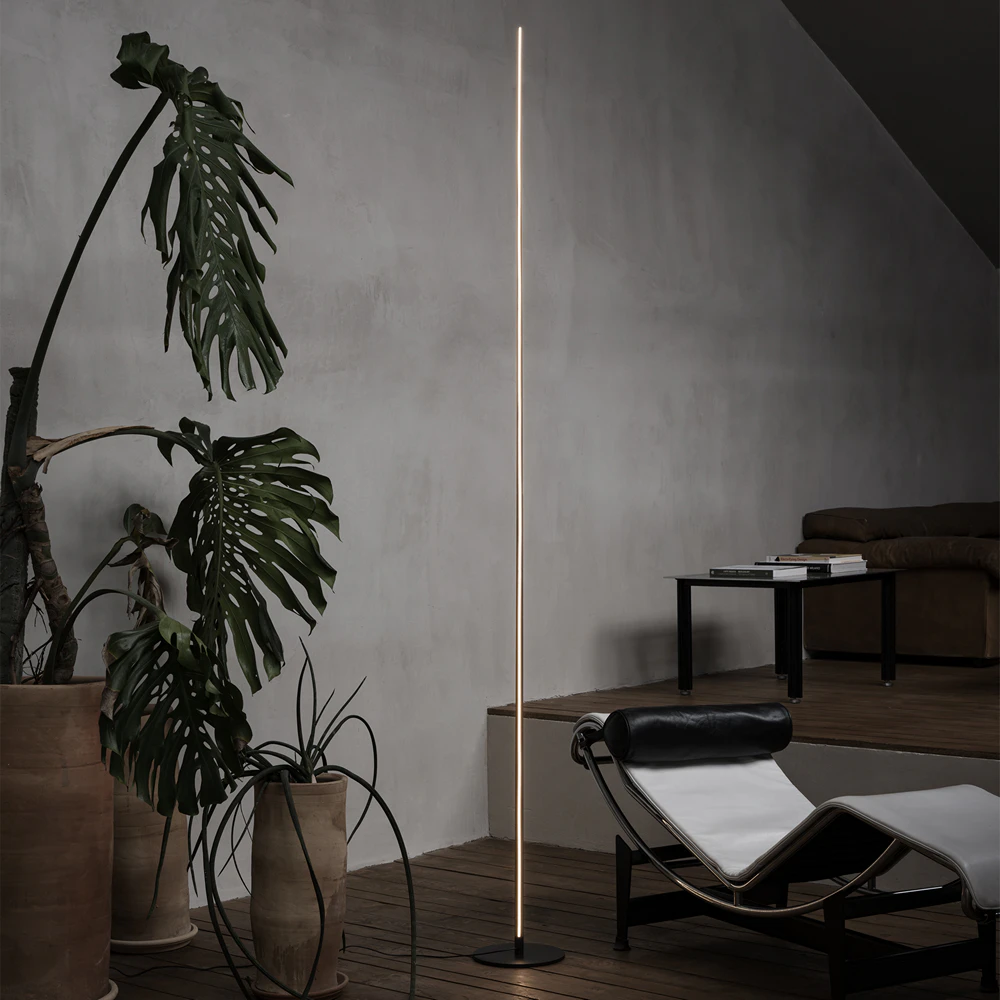 blade-pt-nero-minimalistyczna-lampa-nowoczesna-stojaca-aranzacja-lamperiaconcept blade pt nero minimalistyczna lampa nowoczesna stojaca aranzacja lamperiaconcept