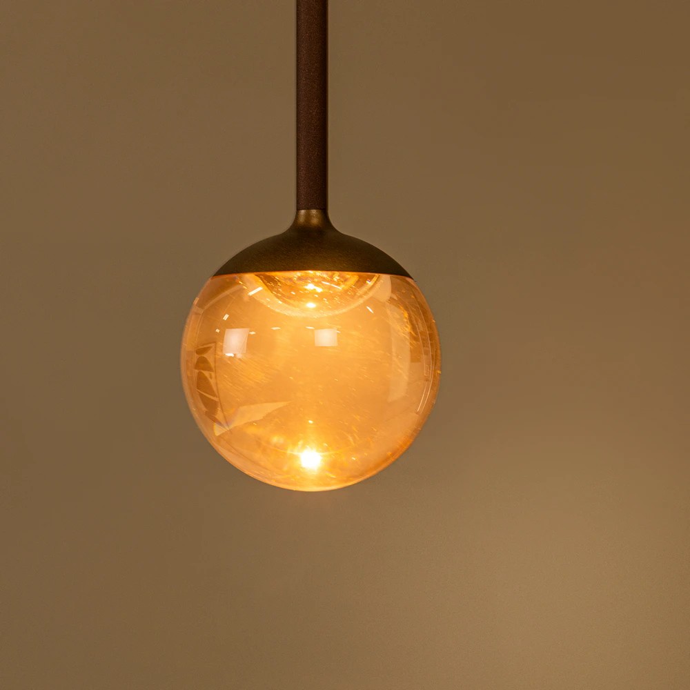 calina-1-brazowa-lampa-wiszaca-bursztynowa-detale-on-lamperiaconcept calina 1 brazowa lampa wiszaca bursztynowa detale on lamperiaconcept