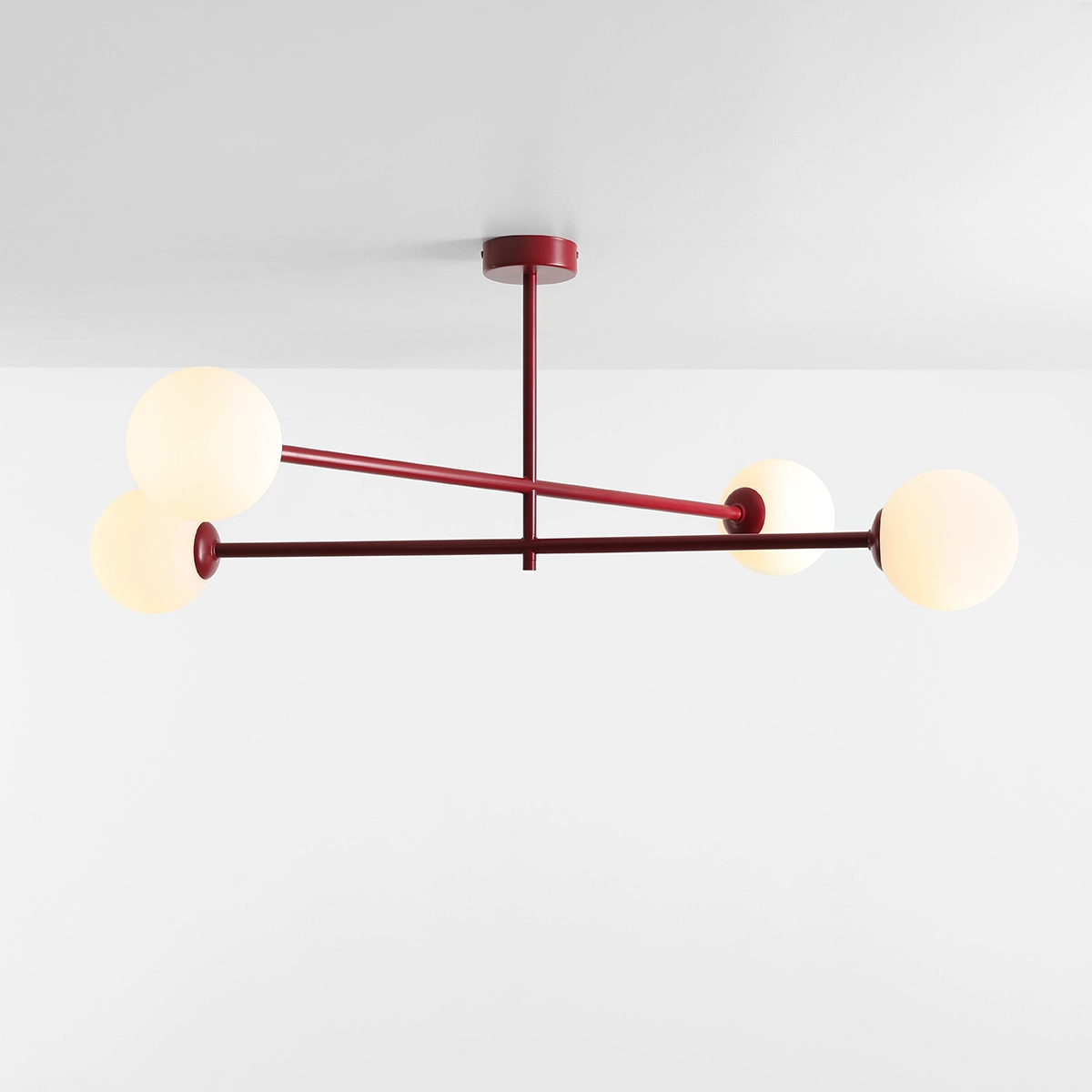 pinne-4-red-wine-niska-lampa-sufitowa-z-kulami-2-lamperiaconcept pinne 4 red wine niska lampa sufitowa z kulami 2 lamperiaconcept