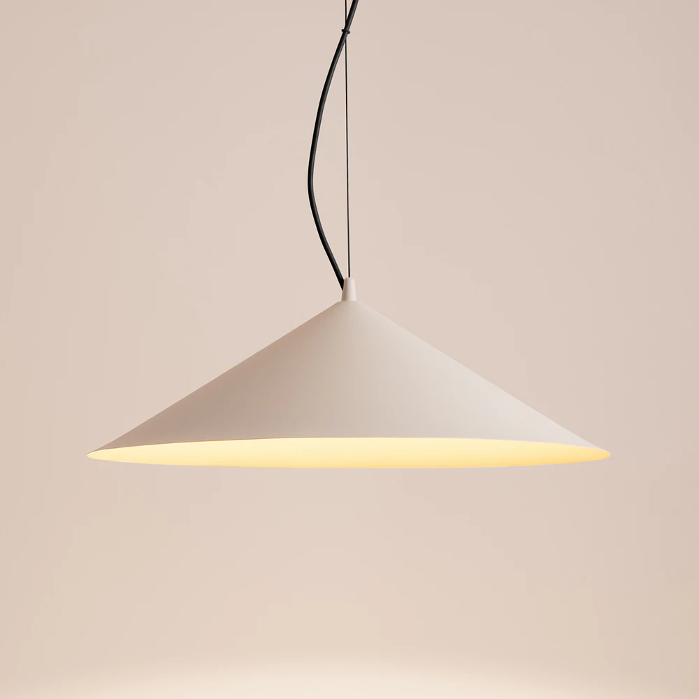 fint-bezowa-lampa-wiszaca-stozek-on-1-lamperiaconcept fint bezowa lampa wiszaca stozek on 1 lamperiaconcept