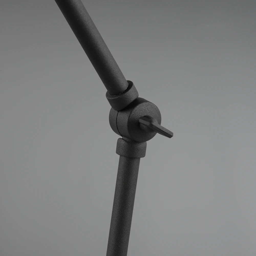 enzo-metalowa-lampka-nabiurko-e27-czarna-detale-lamperiaconcept enzo metalowa lampka nabiurko e27 czarna detale lamperiaconcept