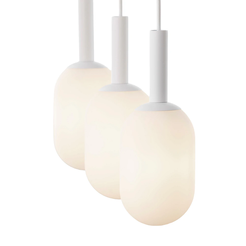 pluum-3-bialy-lampa-z-mlecznym-kloszem-on-lamperiaconcept pluum 3 bialy lampa z mlecznym kloszem on lamperiaconcept