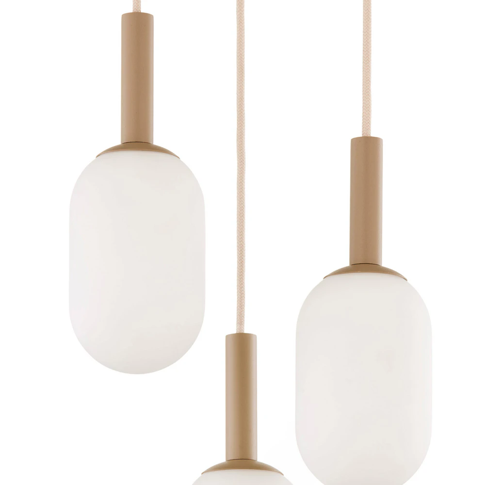 pluum-3-kolo-bezowa-lampa-z-mlecznym-kloszem-klosze-podsufitkalamperiaconcept pluum 3 kolo bezowa lampa z mlecznym kloszem klosze podsufitkalamperiaconcept